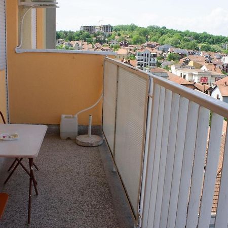 Dvosoban Stan U Strogom Centru Daire Kruševac Dış mekan fotoğraf