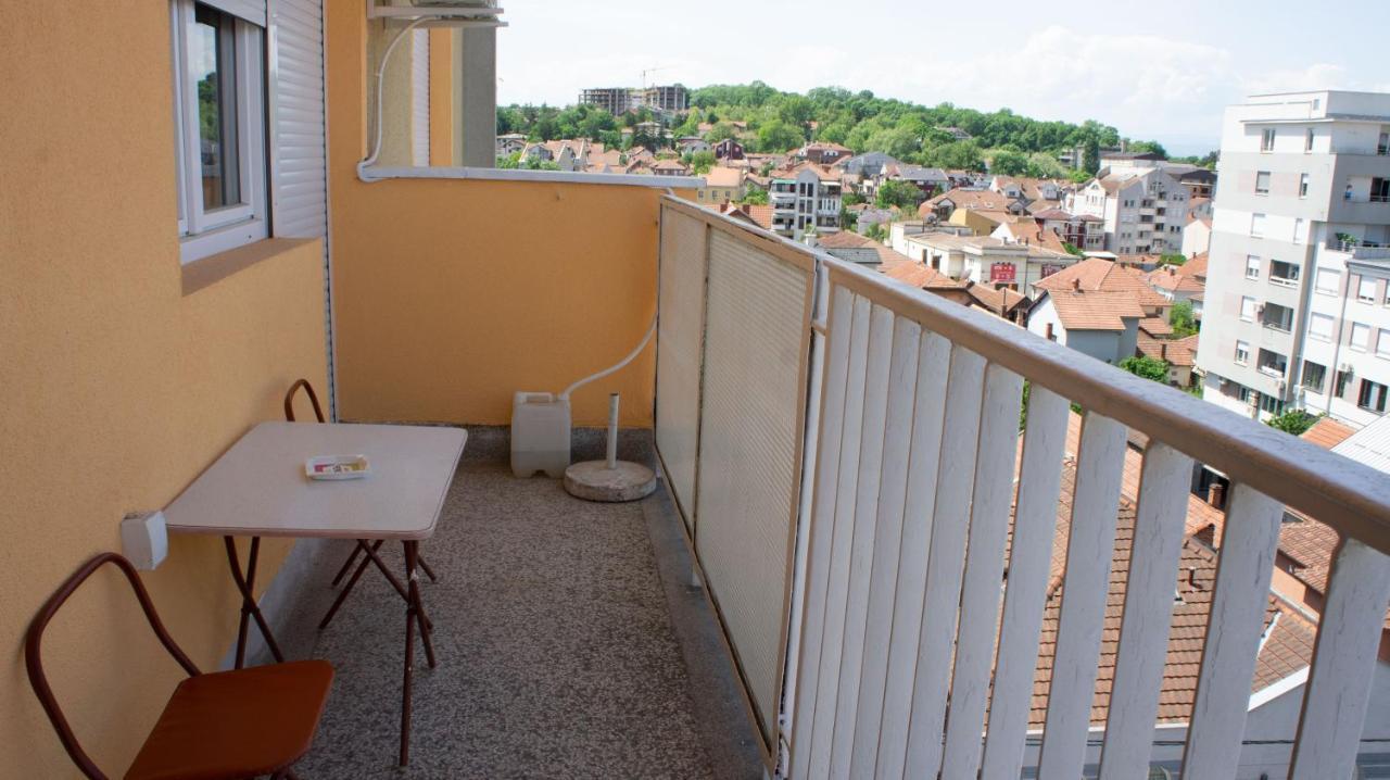 Dvosoban Stan U Strogom Centru Daire Kruševac Dış mekan fotoğraf